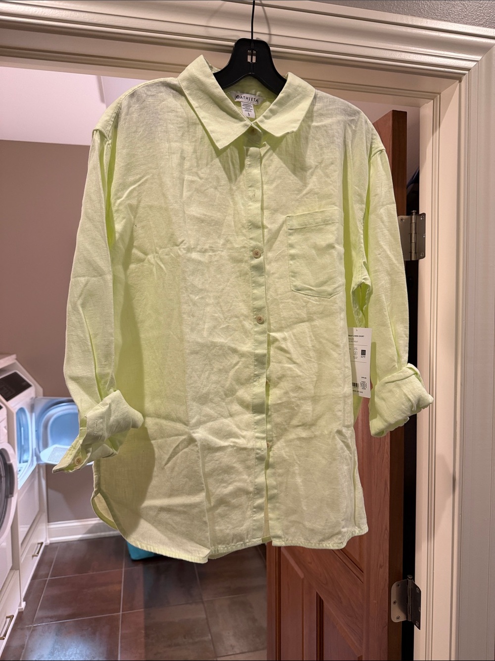 Athleta Retreat Linen Shirt Pale Lime Button-Up Linen Shirt